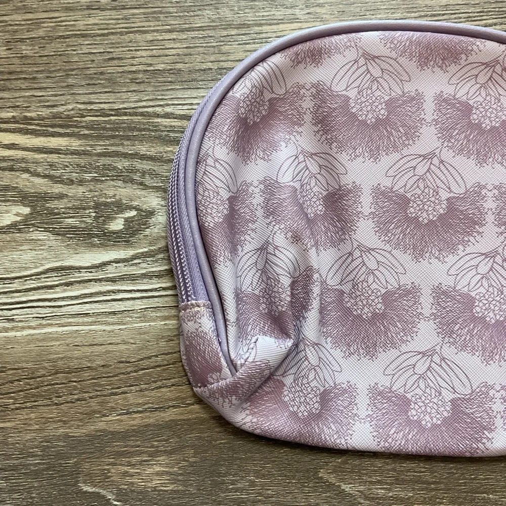 Manaola-Kinolau LAULIHILIHI Bag Nirvana Lavender Blue NWT